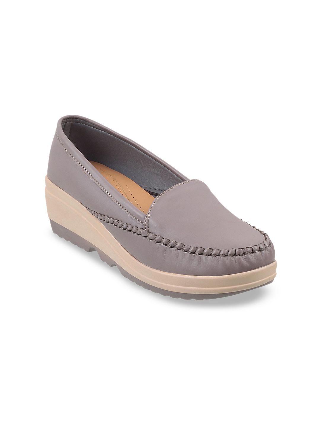 metro women heeled loafers