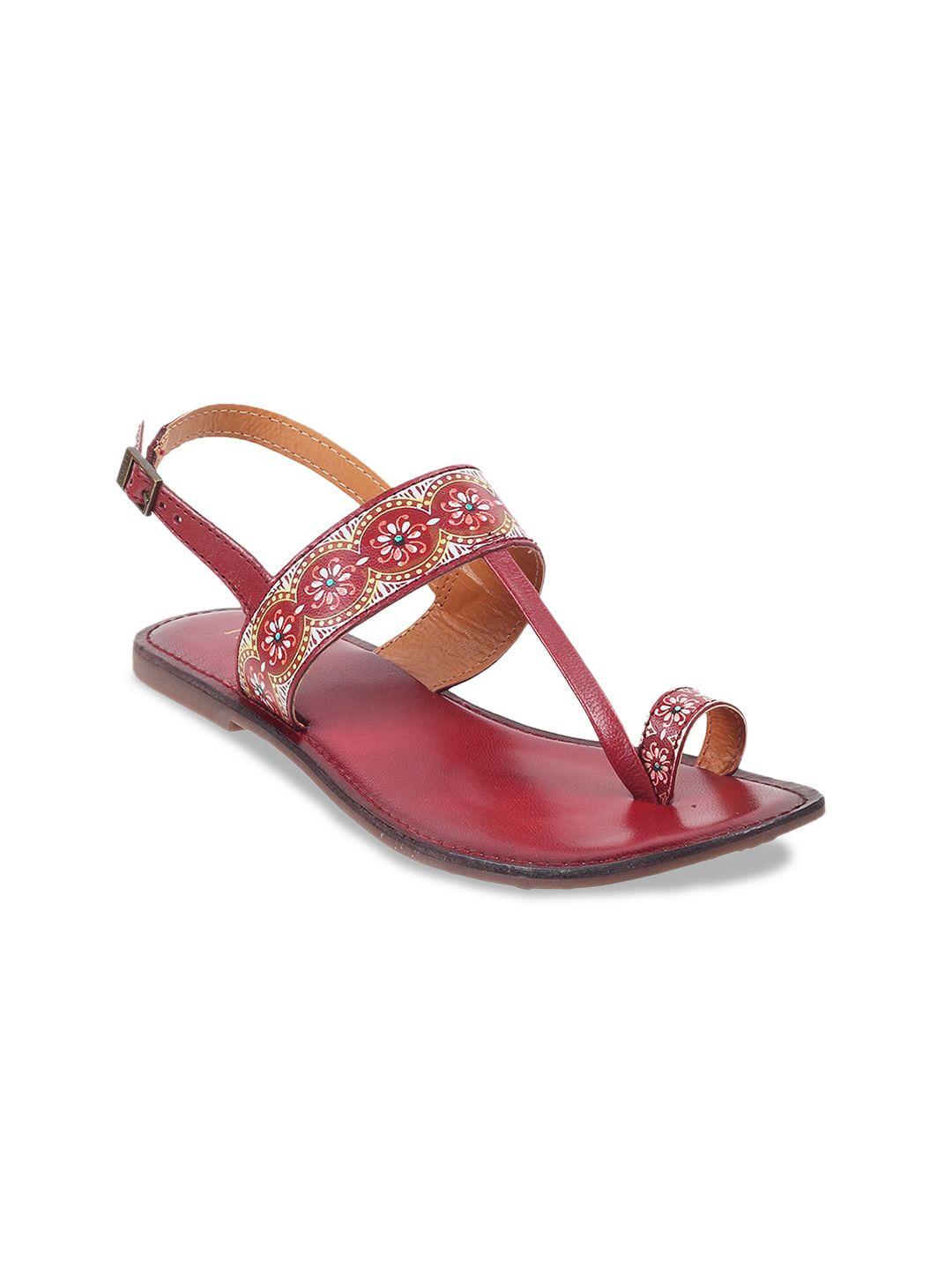 metro women maroon printed one toe flats