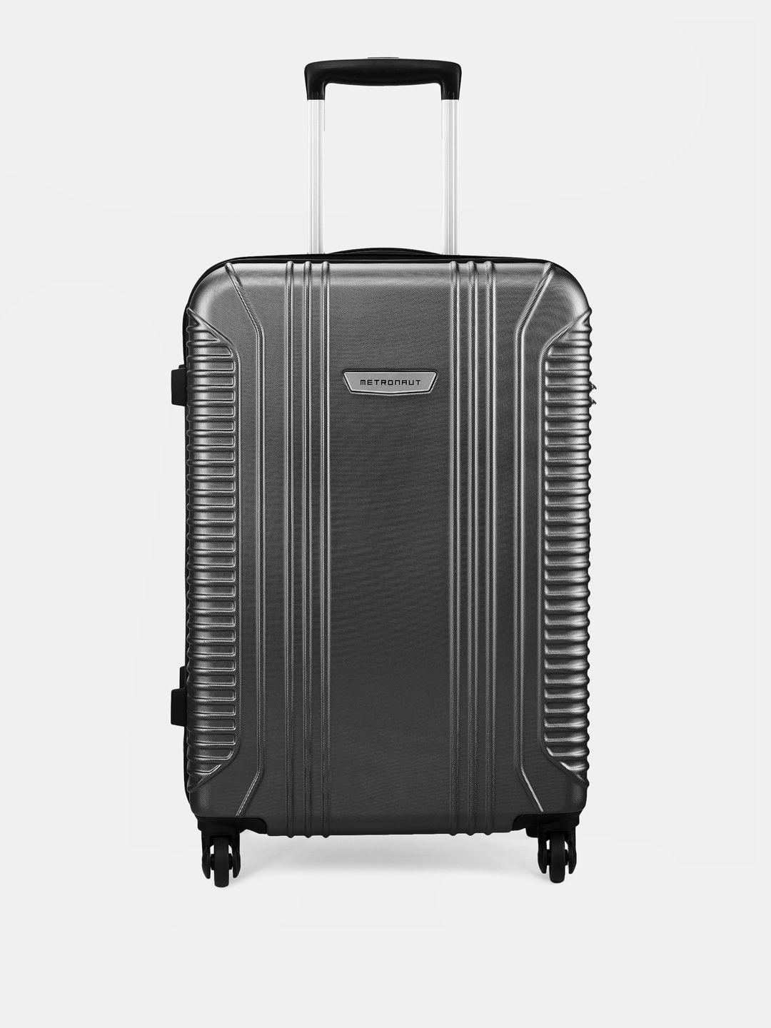 metronaut hard sided medium trolley suitcase - 66 cm