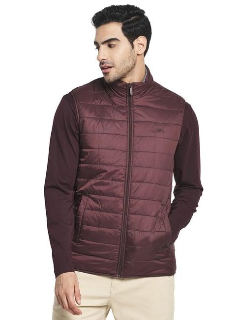 mettle wine sleeveless high neck jacket