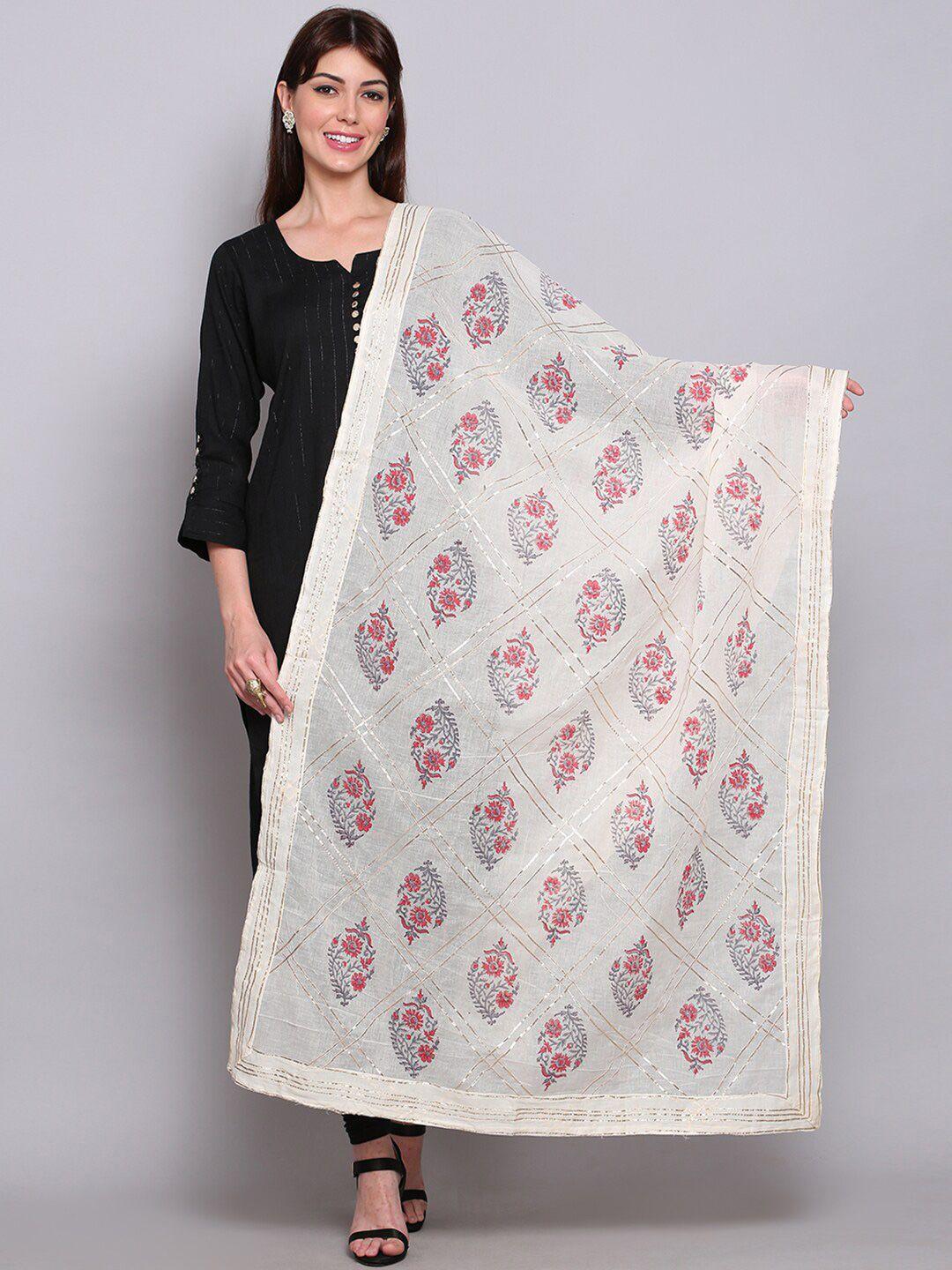 miaz lifestyle off white & red ethnic motifs printed pure cotton block print dupatta with gotta patti