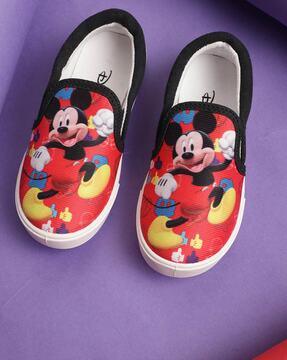 mickey mouse print low-top round-toe shoes
