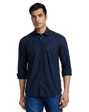 micro print slim fit shirts with patch pocket