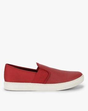 micro print slip-on casual shoes