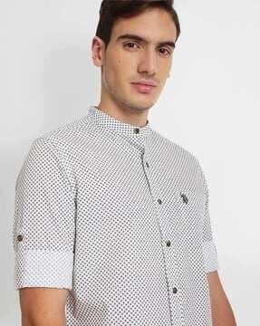 micro print band collar shirt