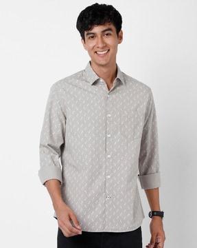 micro print cutaway-collar shirt