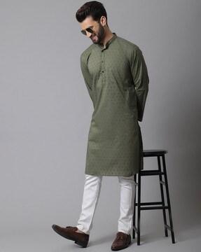 micro print long kurta with patch pocket