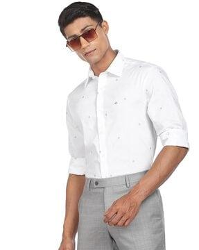 micro print shirt with cut-away collar