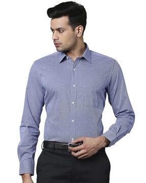 micro print shirt with patch pocket