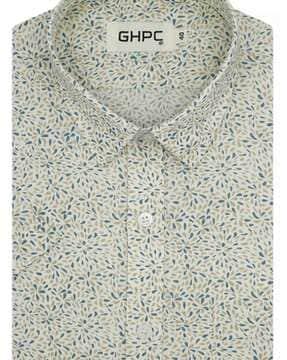 micro print shirt with patch pocket