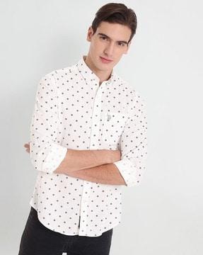 micro print shirt with patch pocket