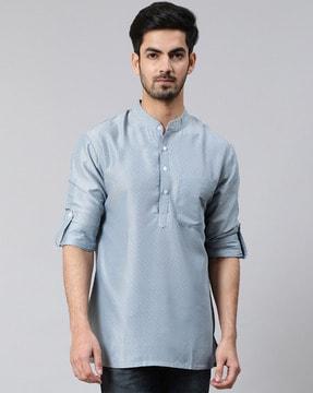 micro print short kurta with patch pocket