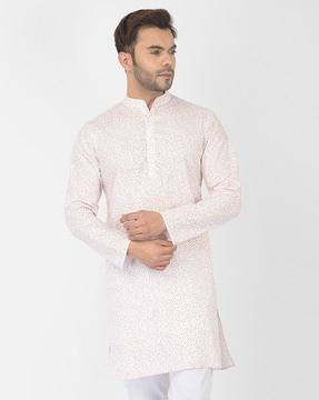 micro print slim fit kurta with insert pockets