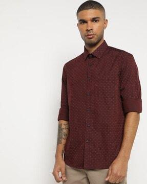 micro print slim fit shirt with patch pocket