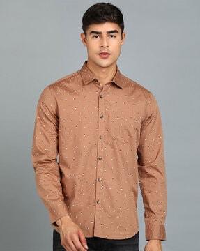 micro print slim fit shirt with patch pocket