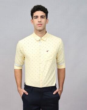 micro print slim fit shirt with patch pocket