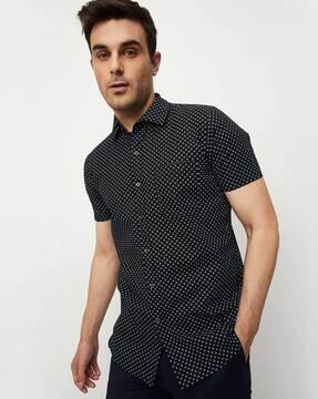 micro print slim fit shirt with patch pocket