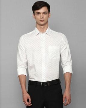 micro print slim fit shirt with patch pocket