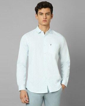 micro print slim fit shirt with patch pocket