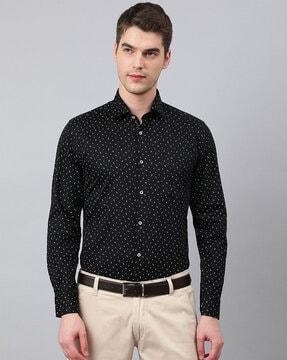 micro print spread-collar shirt