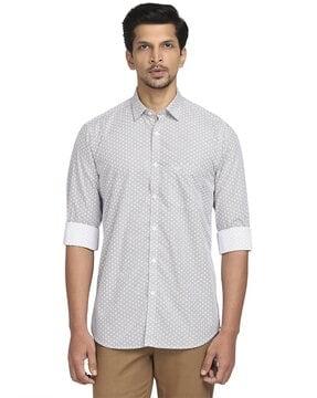 micro print tailored fit shirt
