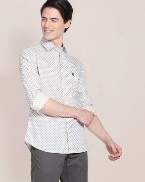 micro print tailored fit shirt