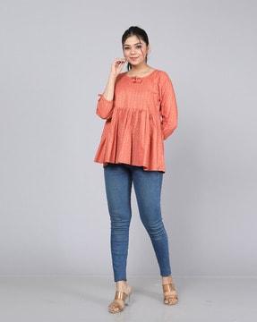 micro print top with 3/4th sleeves