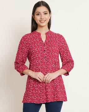 micro print v-neck tunic