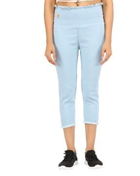 mid-calf length relaxed fit capris