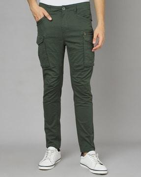 mid-rise cargo pants with flap pockets