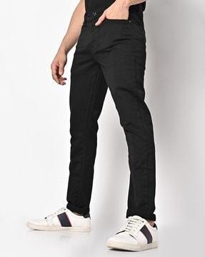 mid-rise relaxed fit jeans