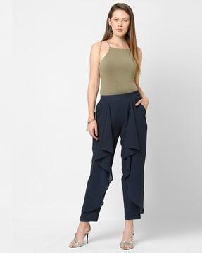 mid-rise  relaxed fit trousers