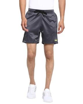 mid-rise city shorts with drawstring waist