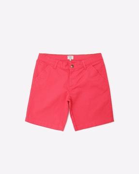 mid-rise city shorts with insert pockets