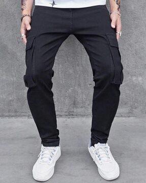 mid-rise jeans with insert pockets