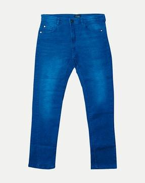 mid-rise jeans with insert pockets