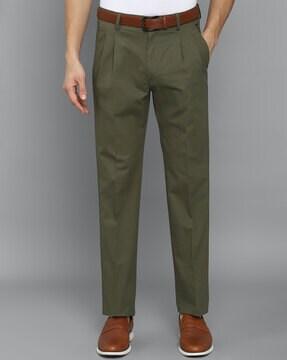 mid-rise pleated pants