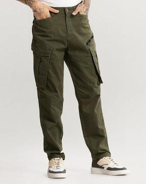 mid-rise relaxed fit cargo pants