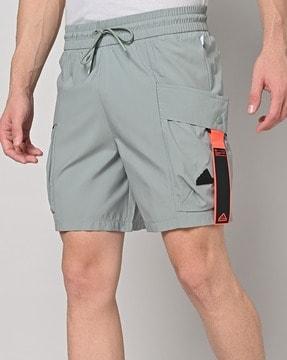 mid-rise shorts with drawstring waist