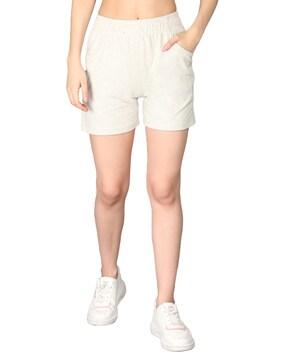 mid-rise shorts with insert pockets