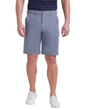 mid-rise shorts with insert pockets