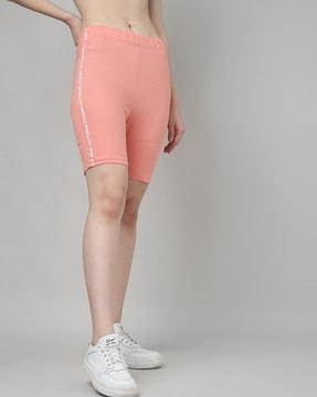 mid-rise shorts with placement print
