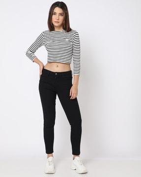 mid-rise skinny fit jeans