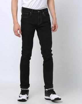 mid-rise skinny fit jeans