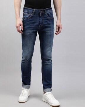 mid-rise slim fit jeans