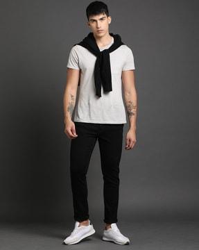 mid-rise slim tapered fit jeans