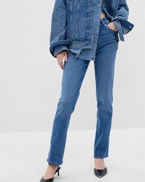 mid rise straight fit jeans with stretch