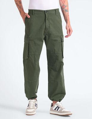 mid rise textured cargo pants