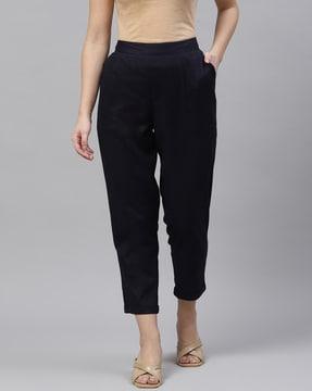 mid-rise trouser pants with slip pockets
