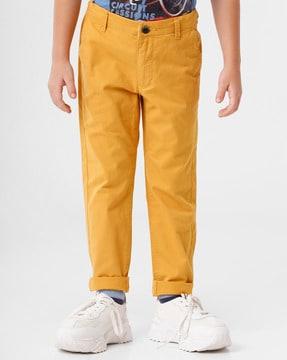 mid-rise trouser with insert pockets